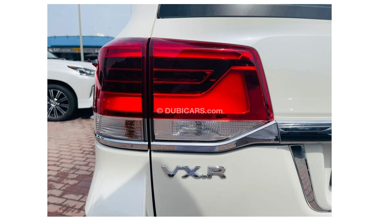 Toyota Land Cruiser VXR VXR