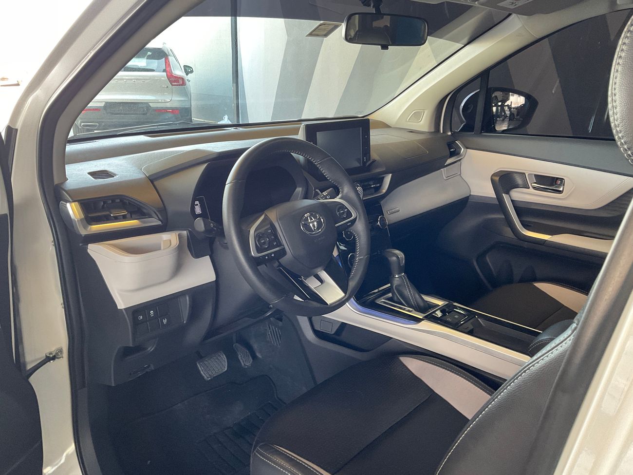 تويوتا فيلوز GX | شامل الضمان | 0 ﺪﻔﻋﺓ ﺃﻮﻟﻯ