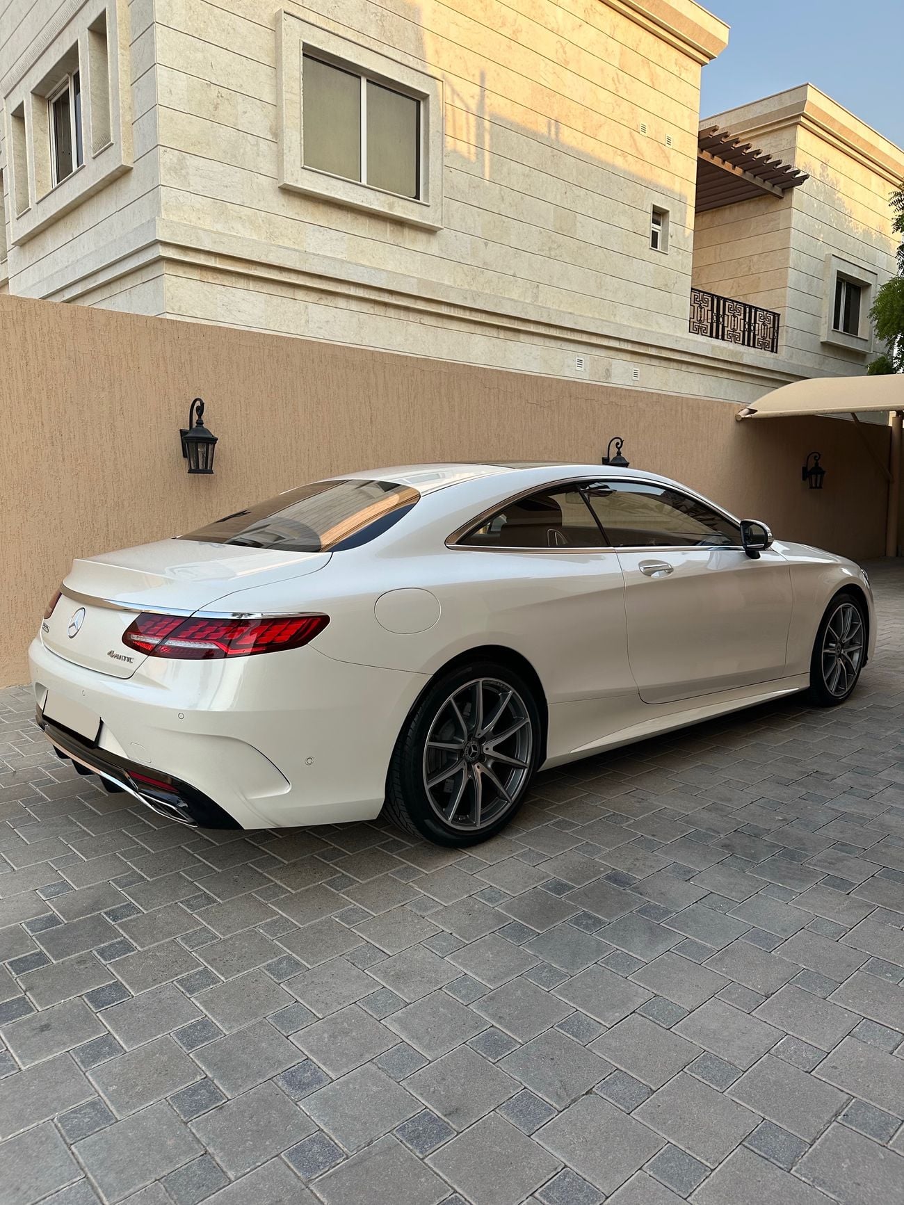 Mercedes Benz S560 EXCLUSIVE EDITION