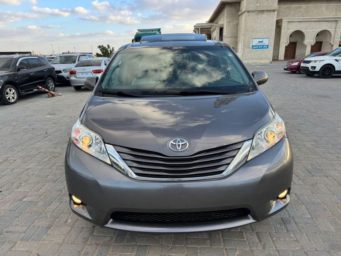 Toyota Sienna Toyota Sienna 2017 XLE