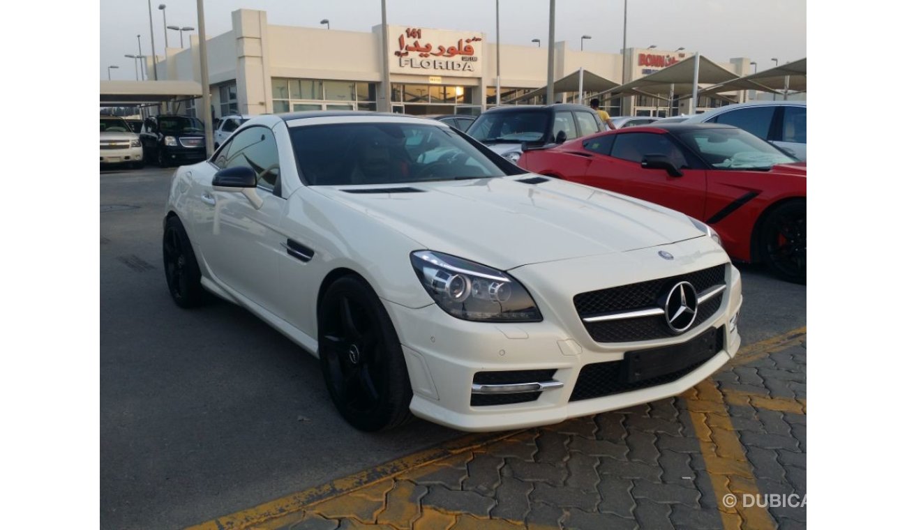 مرسيدس بنز SLK 350 خليجي كيتAMGمعرض فلوريدا لتجارة السيارات المستعملة سوق الحراج الشارقه معرض رقم ١٤١لبيع جميع انواع ال