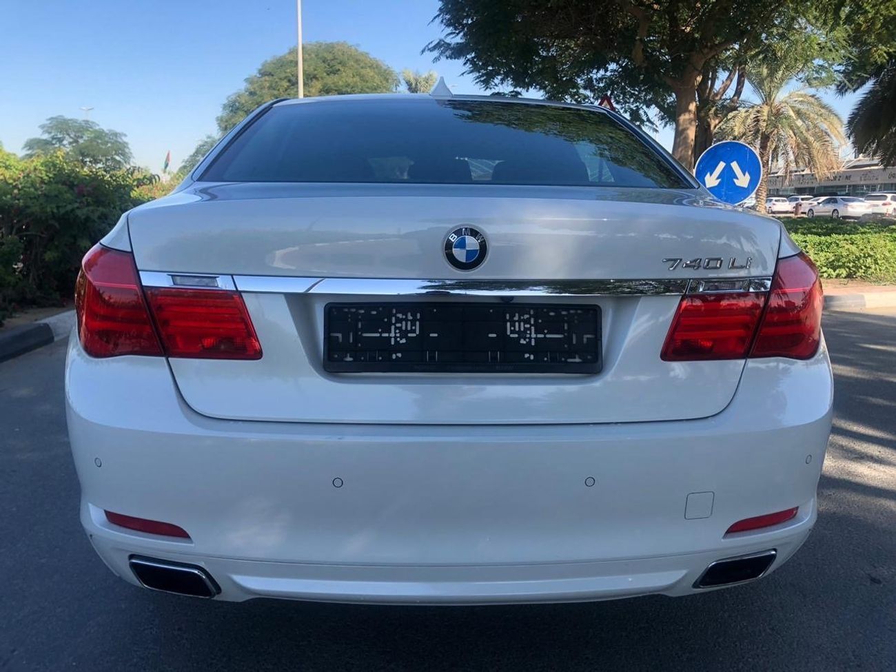 BMW 740Li Exclusive 3.0L
