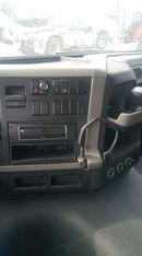 فولفو إف إم شاحنة فولفو FM 400 ذات الدفع الثنائي موديل 2016