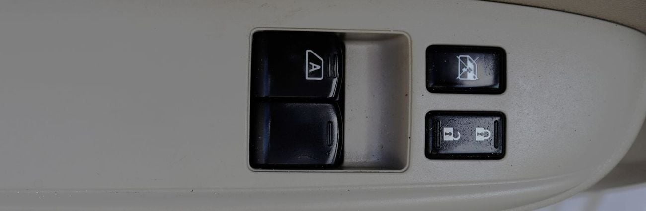 نيسان صني نيسان صنى - 2022 -خليجى - بدون حوادث -محرك 1.5 -بحاله ممتازه