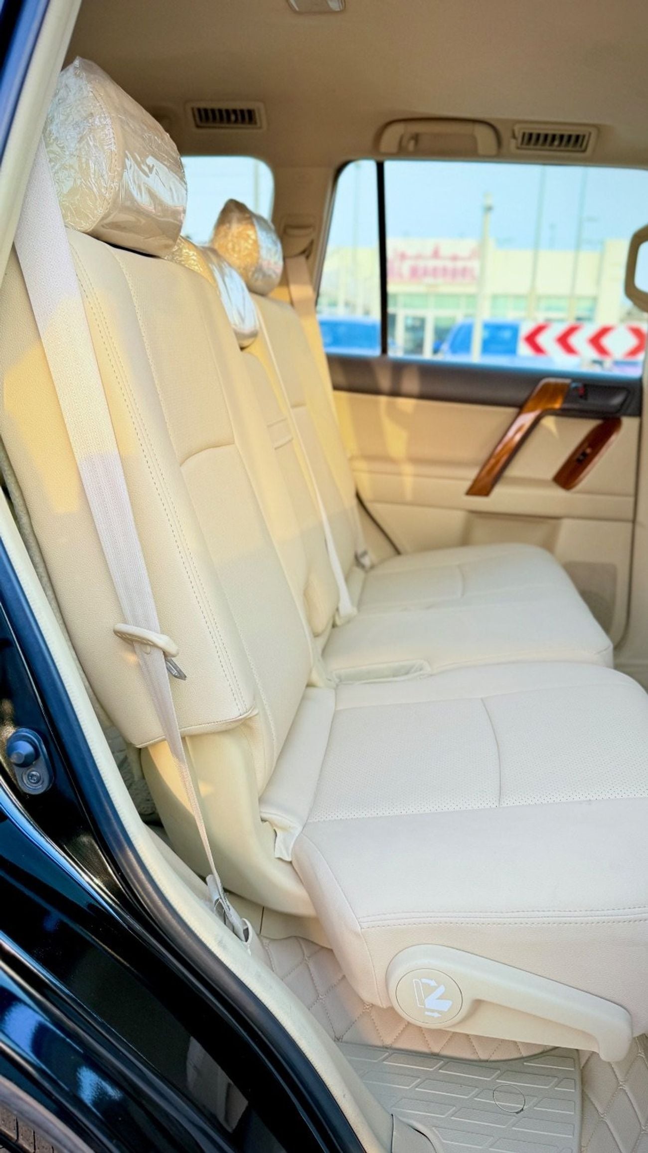 تويوتا برادو 2016 VXR Facelift To 2023 Shape LHD Full Option Top Of The Range Very Clean And Perfect Condition