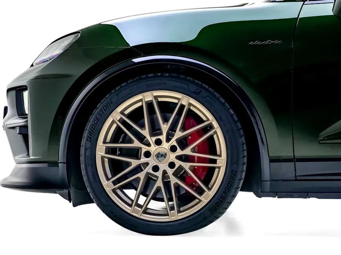 Porsche Macan Turbo Electric