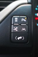 GMC Yukon Denali 6.2L (8 Seater)