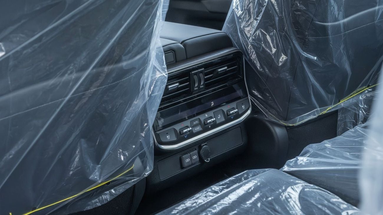 تويوتا لاند كروزر TOYOTA LANDCRUISER 3.3 VX HIGH -2026YM