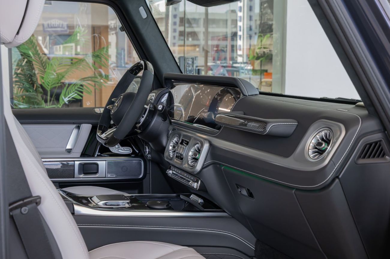 مرسيدس بنز G 63 AMG 4MATIC SUV Mercedes G63 AMG - Double Night Package - Fully Loaded - 2025 GCC SPECS Carbon Fiber Inte