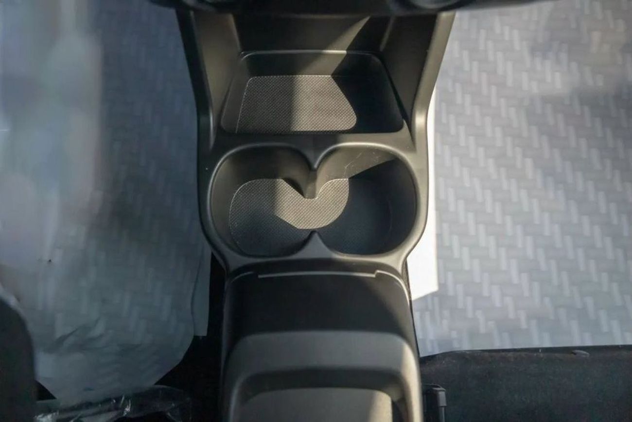 سوزوكي اسبريسو Suzuki - PRESSO GL AT 1.0L 2026