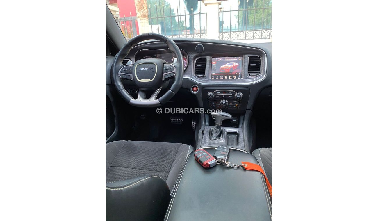 Dodge Charger SRT Hellcat