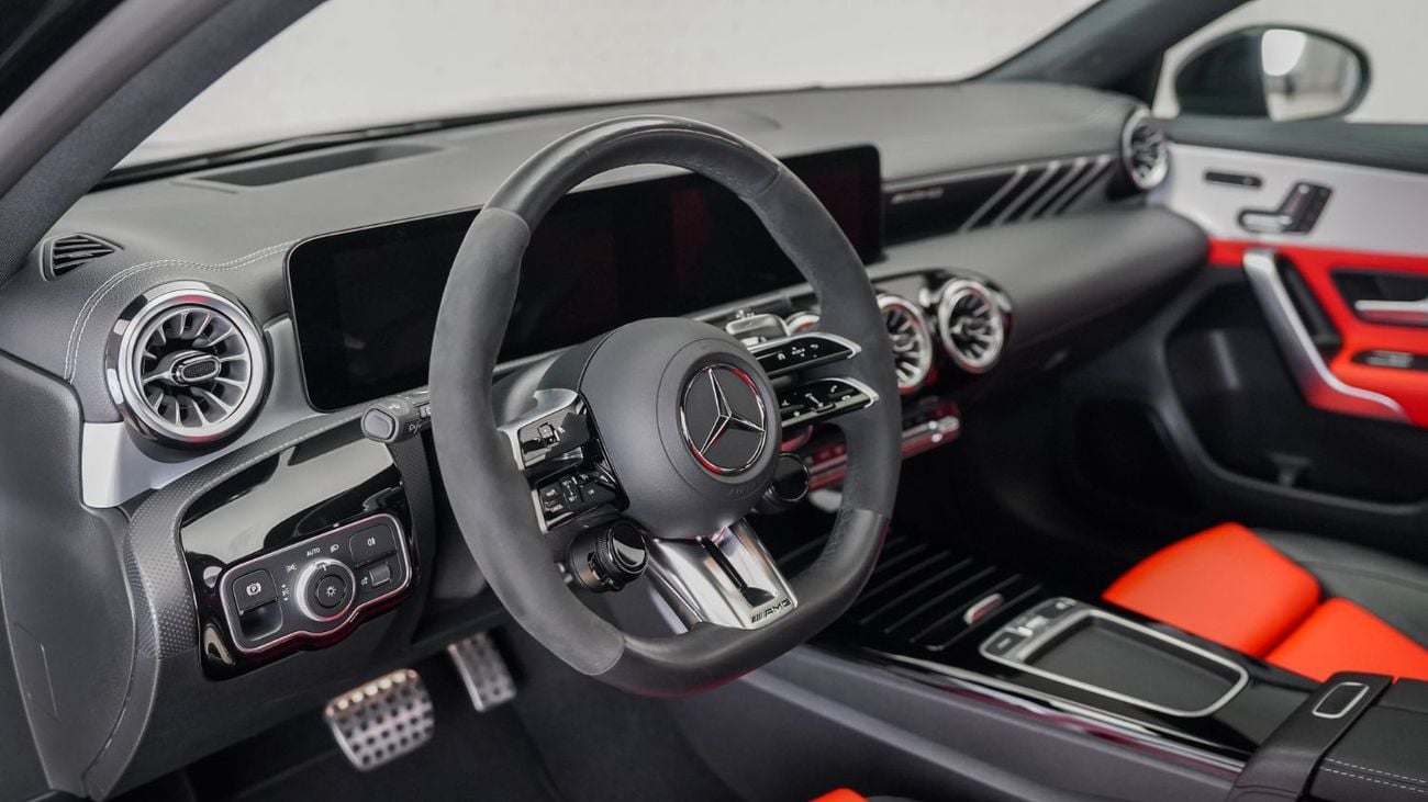 Mercedes-Benz Benz A35 AMG 4MATIC — фото 5