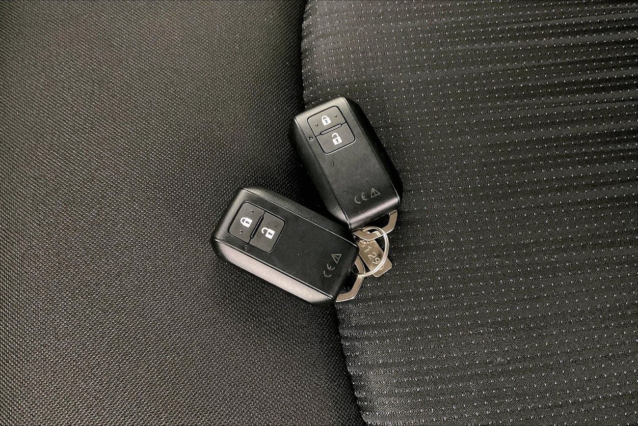 Jeep Cherokee Limited Plus | 1 year free warranty | 0 Down Payment