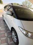 Toyota Previa SE