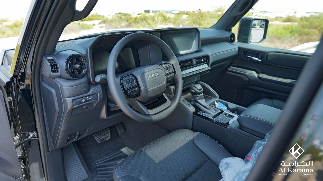 Toyota Prado 2.8L Diesel SUV | All Rounder | GCC Specs | Leather Seats | Sunroof | Heating Cooling Seats