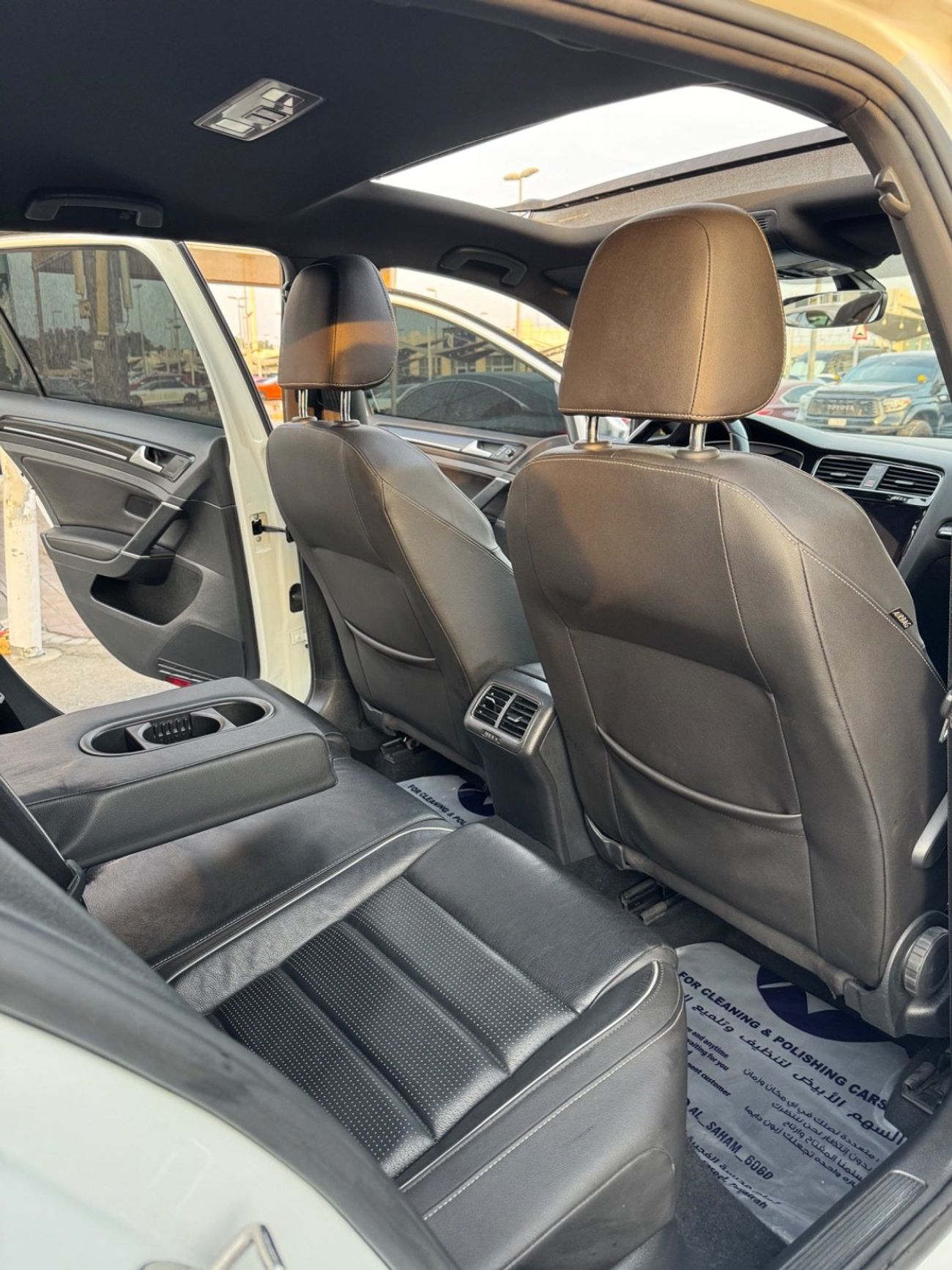 فولكس واجن جولف ار