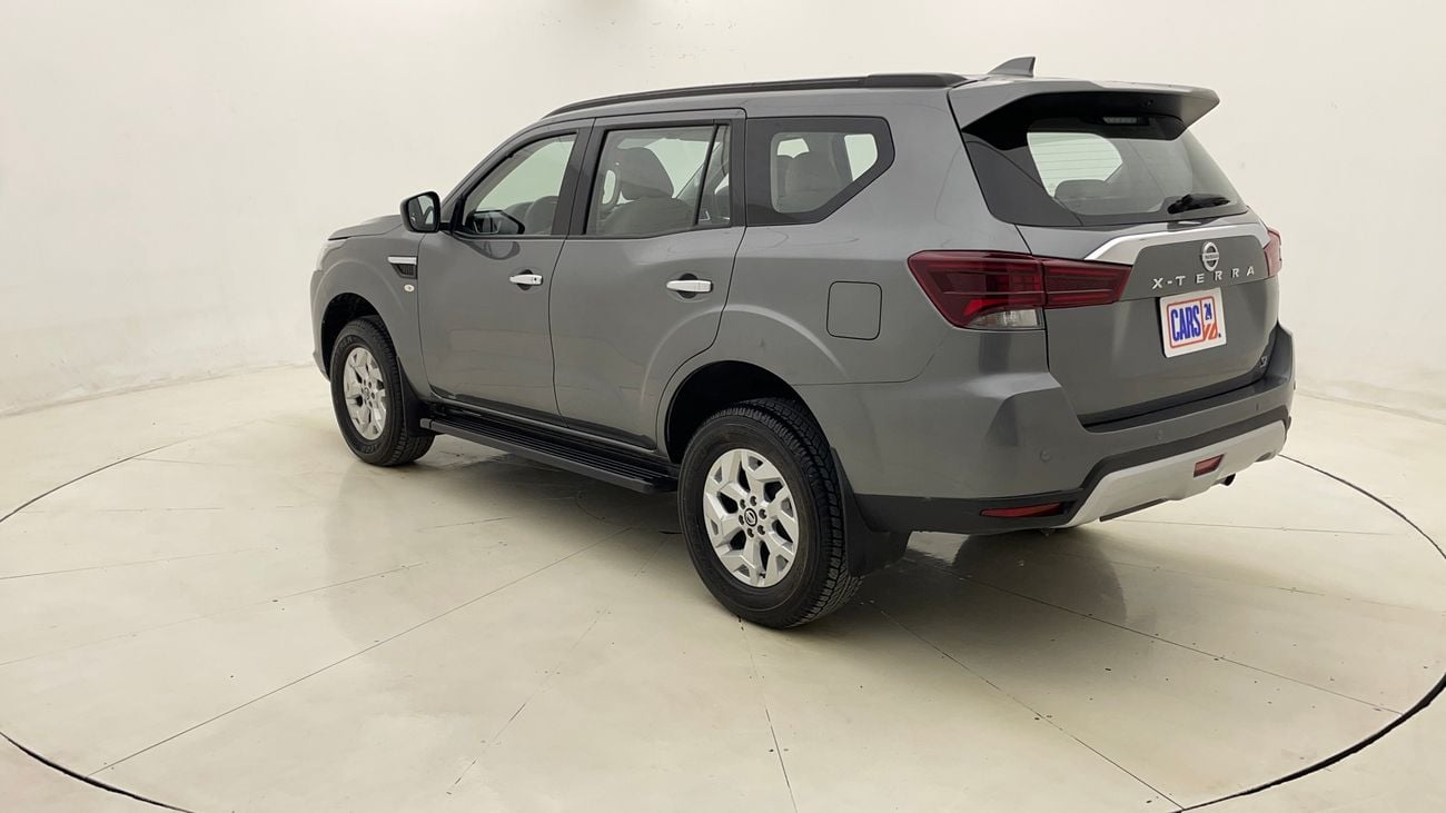 نيسان إكستيرا SE 2.5 | بدون دفعة مقدمة | اختبار القيادة في المنزل