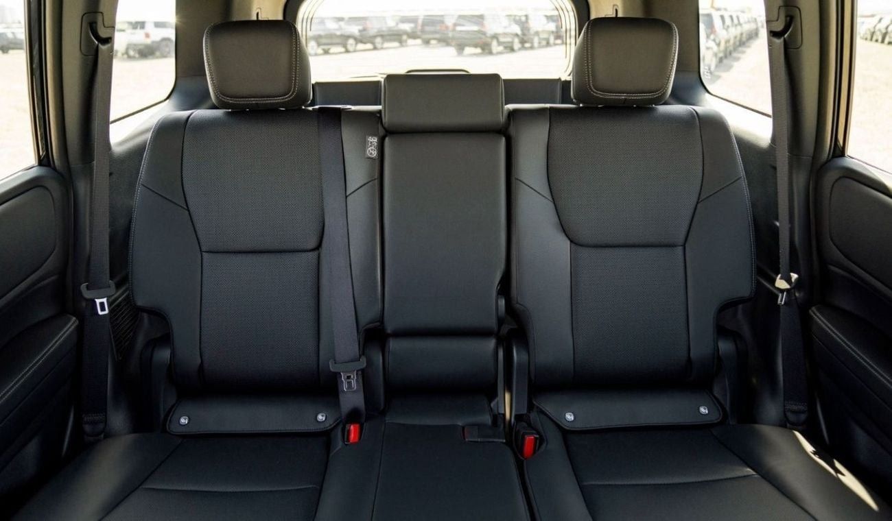 تويوتا برادو TOYOTA PRADO 250 TXL 2.8D AT MY2025 – BLACK