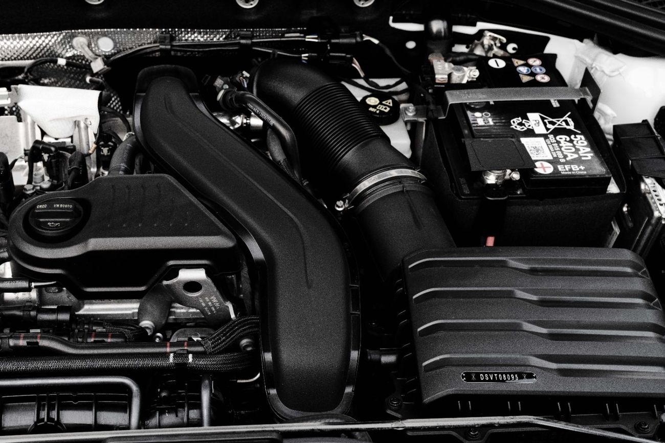 فولكس واجن T ROC 1,860 P.M  | 0% Downpayment | Volkwagen T-Roc R-Line Brand New!