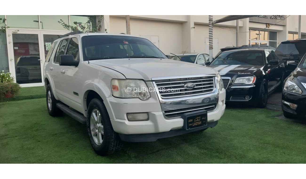 فورد إكسبلورر خليجى رقم 2 مثبت سرعة - رنجات - حساسات - شاشة - تحكم كاميرا خلفية بحالة ممتازة لاتحتاج لأى مصاريف