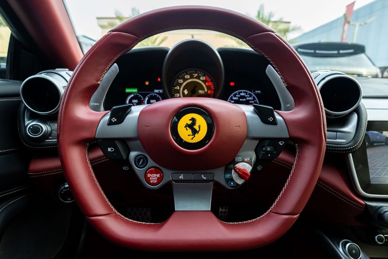 Ferrari GTC4 Lusso GTC4Lusso