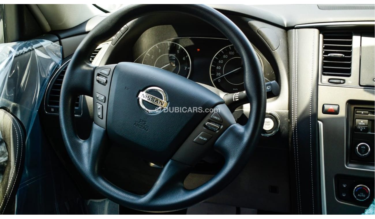Nissan Patrol XE A/T 275HP V6 - 18″ wheels - black interior