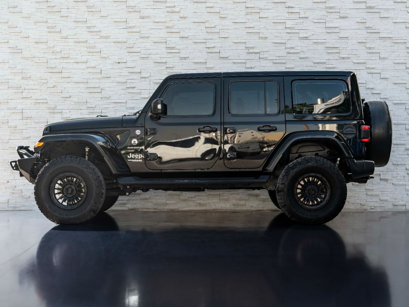 Jeep Wrangler Sahara 3.6L A/T (5 Seater)