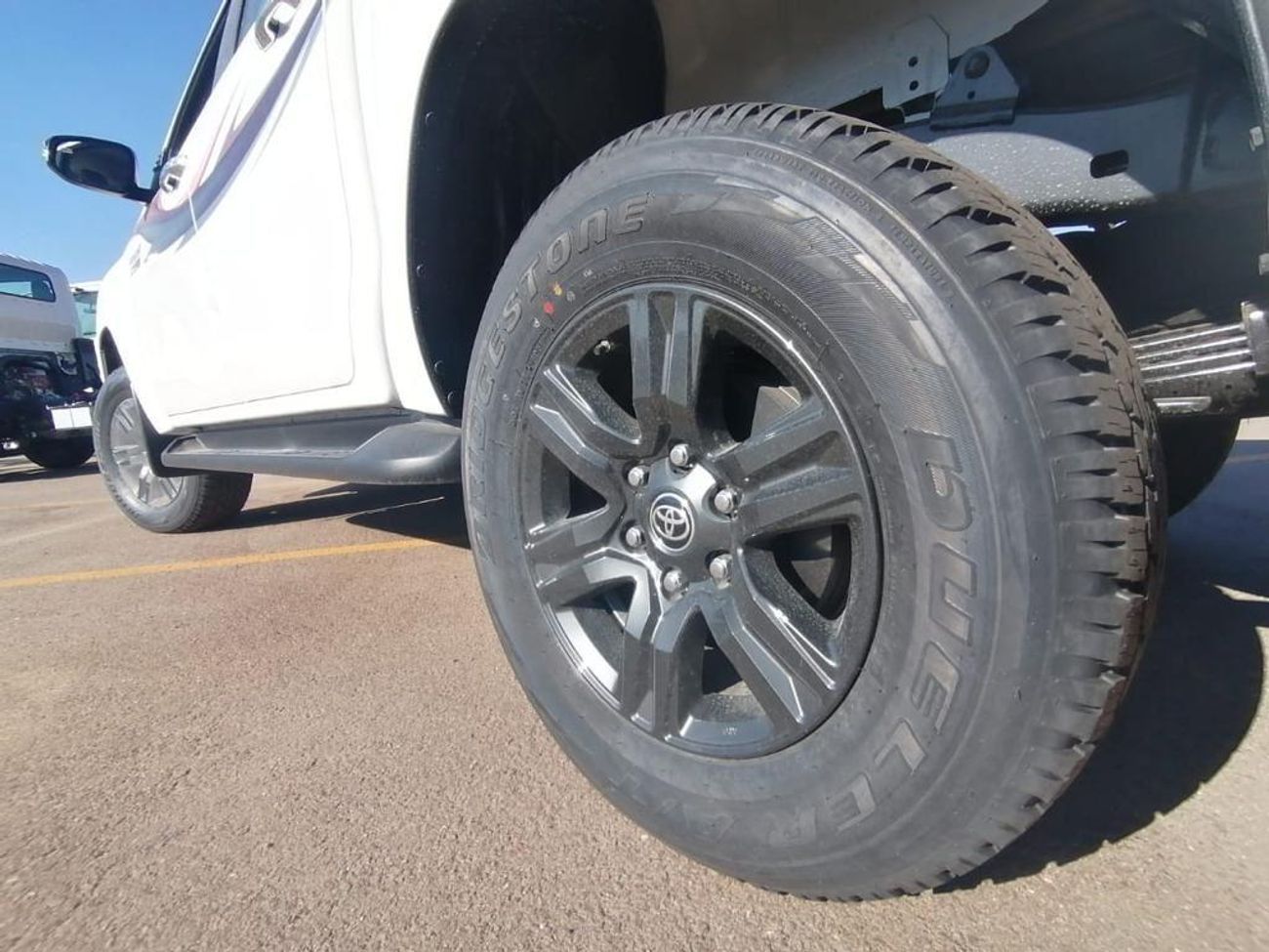 تويوتا هيلوكس Toyota Hilux SR5 2.4L 4*4 Diesel 2025