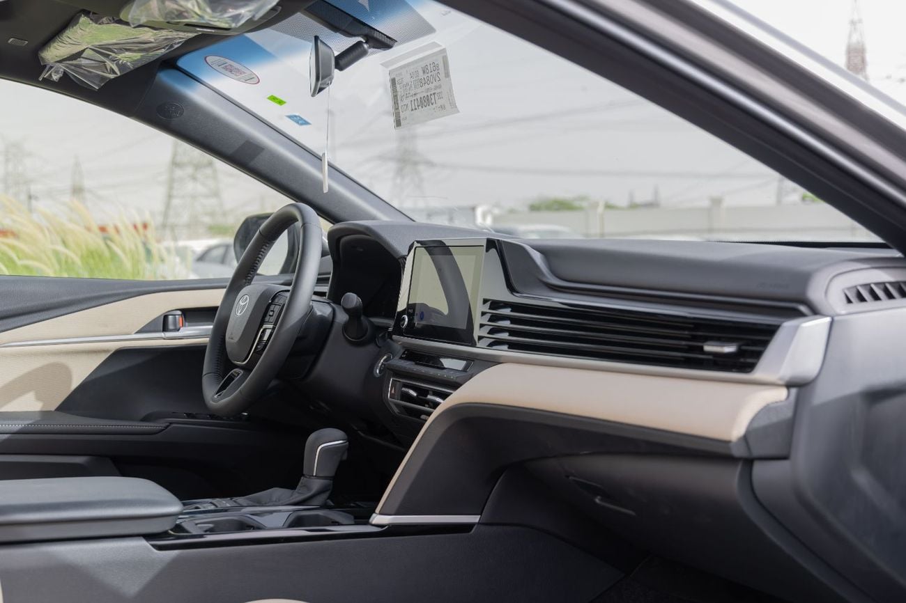 Toyota Camry Toyota Camry LE 2.5 L | Hybrid | Gray | Panoramic Sunroof | Electric Chair | 2026 GCC Specs