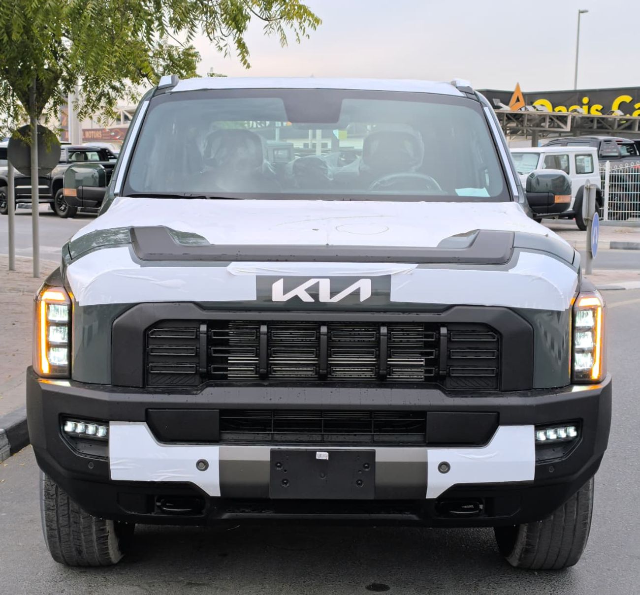 Kia Tasman Pick-up 2.5T 4WD Mid Option GCC Specs 2026 Model