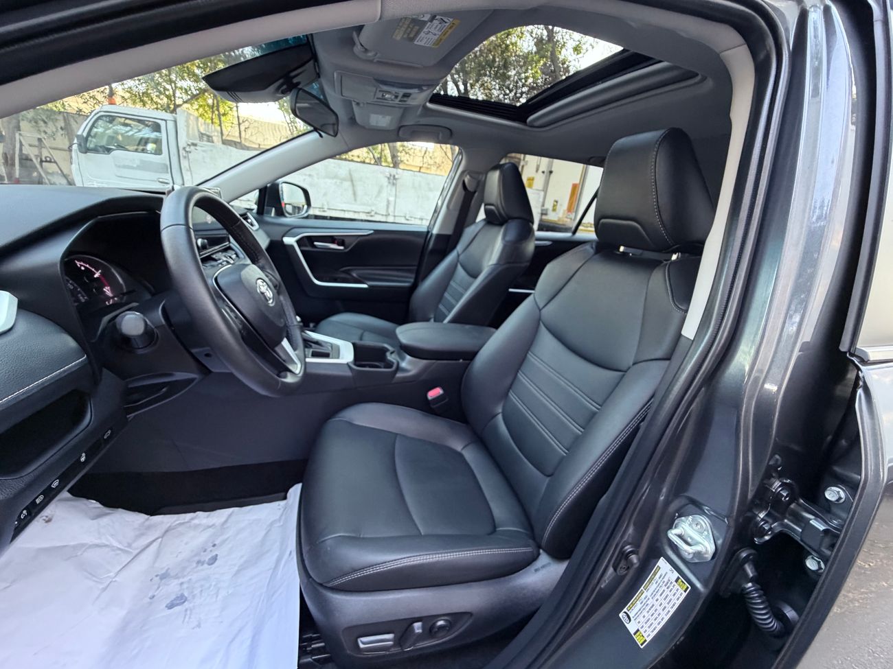 تويوتا راف ٤ Premiun edition