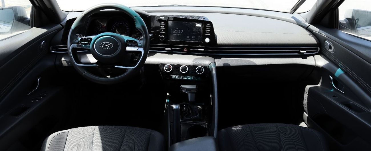 Hyundai Elantra Smart 1.6L