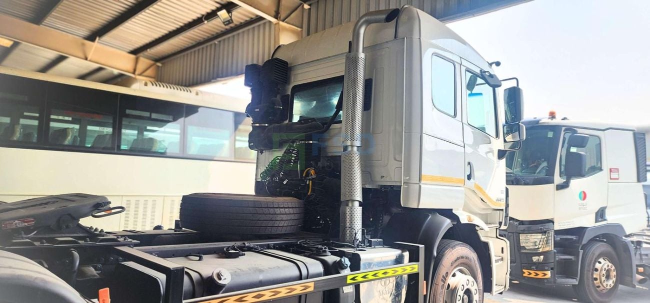 تاتا بريما Tata Prima 4440 Tractor Head 4x2, 44T GCW, 400 HP