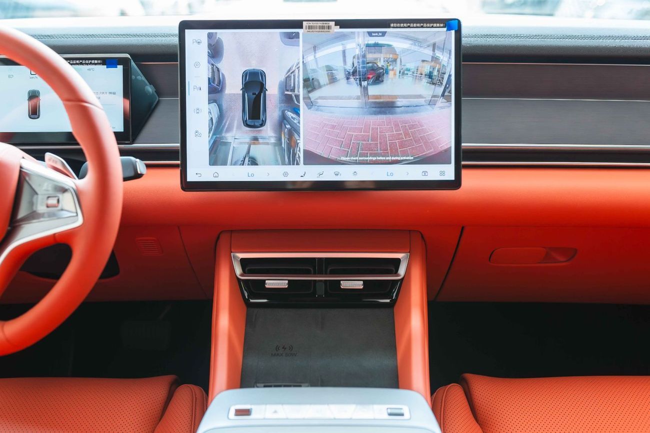 بي واي دي تانغ ل EV RWD