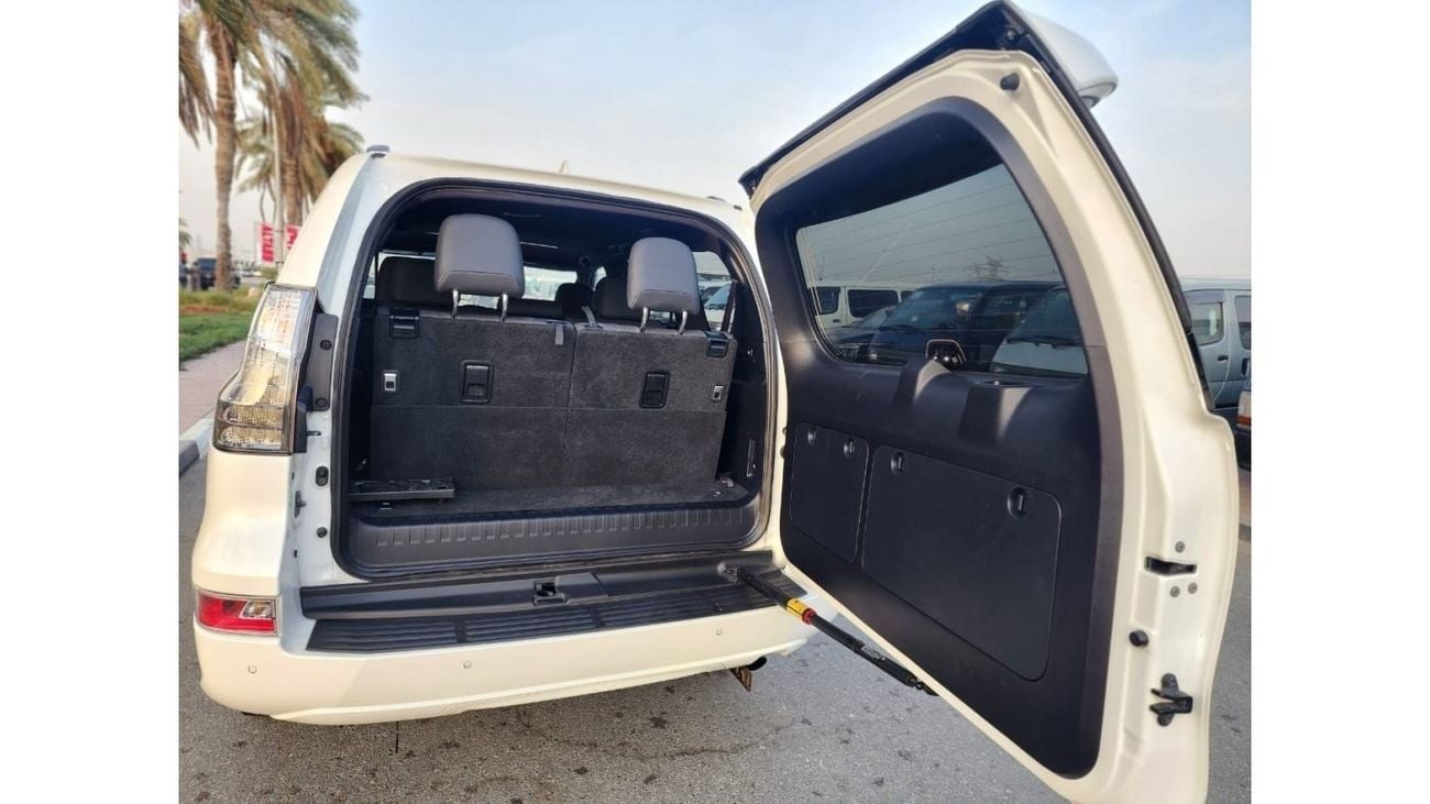 لكزس GX 460 بريمير