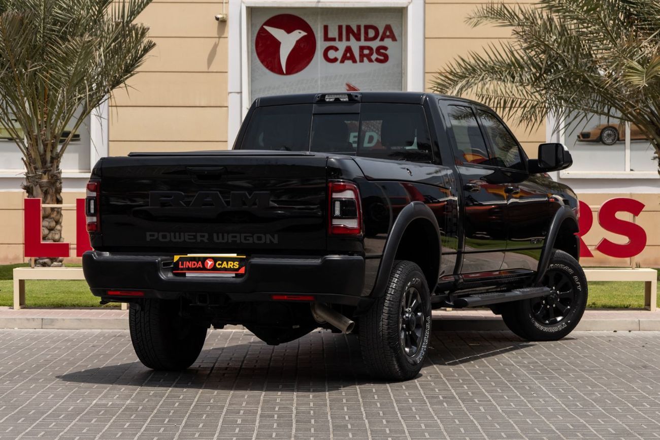 RAM 2500 Power Wagon 6.4L 4WD (5 Seater)