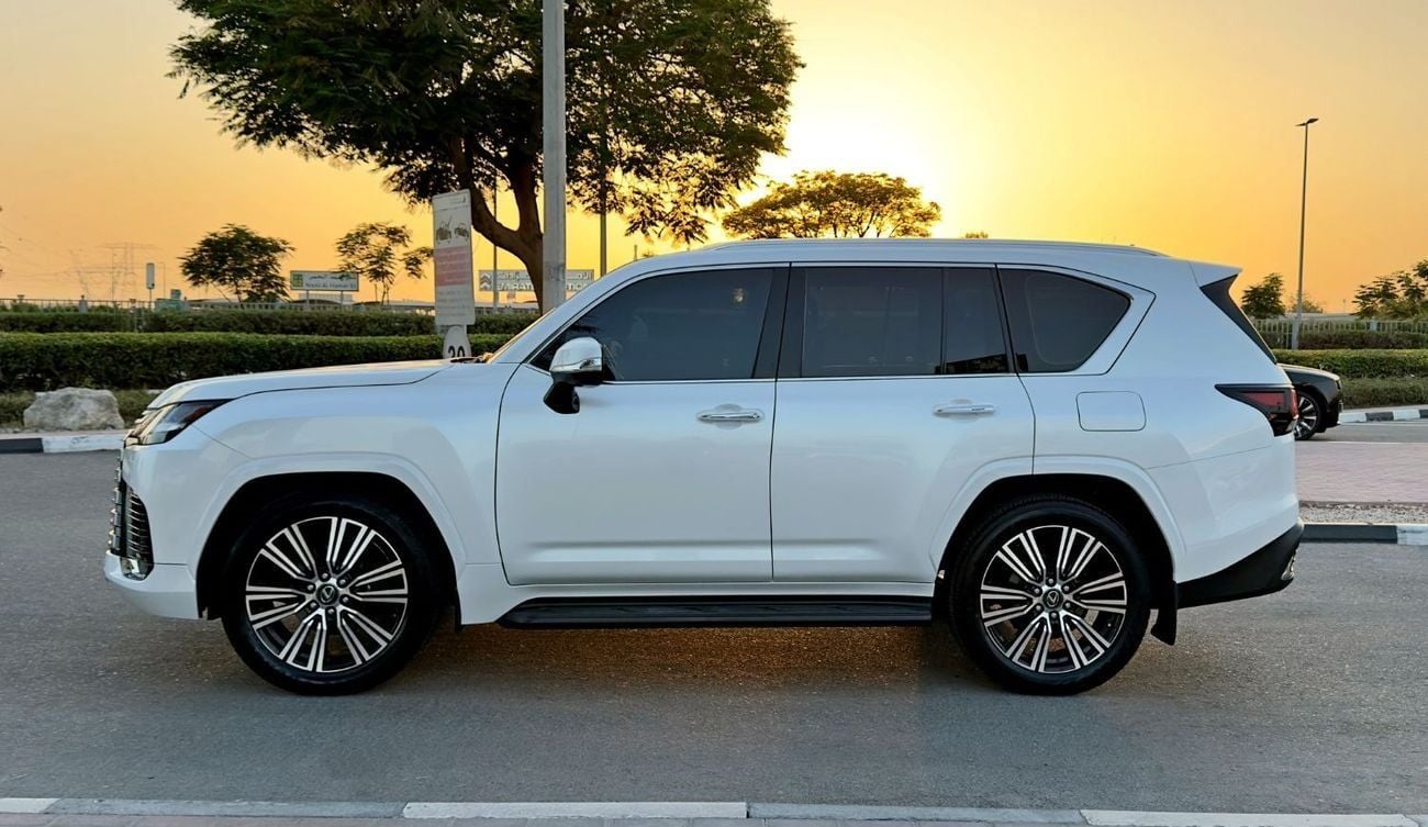 Lexus LX600 Signature 3.5L