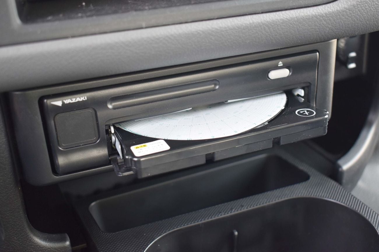 Toyota Coaster 2.7L (23-Seater) (WITH BAGGAGE RACK AND CURTAIN RAIL)