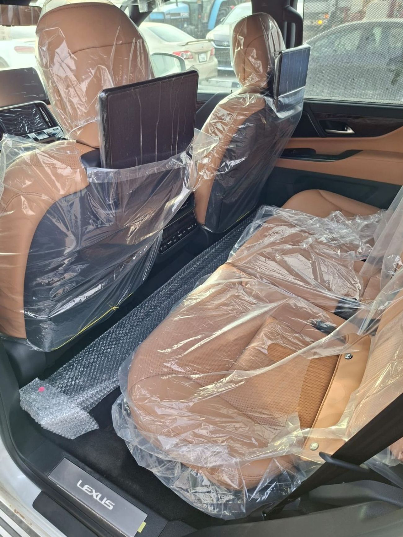 Lexus LX 600 LEXUS LX600 SIGNATURE 2026 SAUDI SPECS