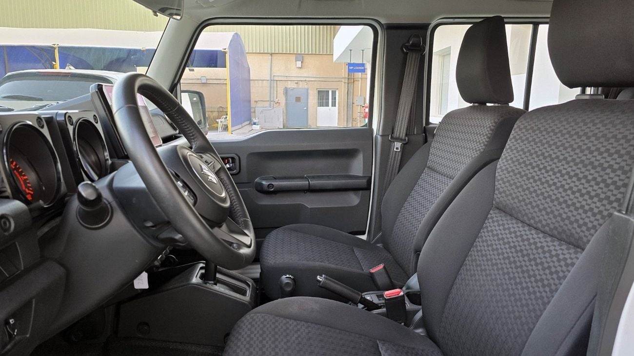 Suzuki Jimny GLX | Agency Warranty | Full Service History | GCC | Zero DP Support