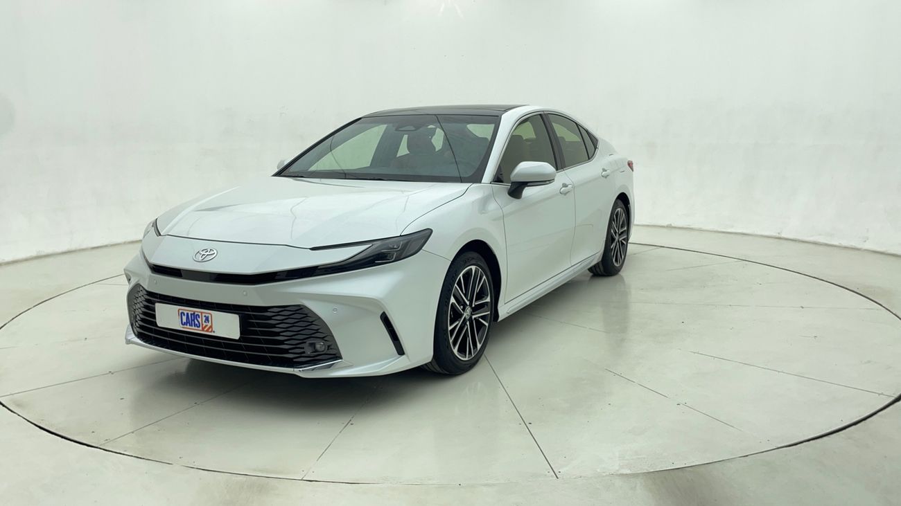 Toyota Camry GLE 2.5 | Zero Down Payment | Home Test Drive