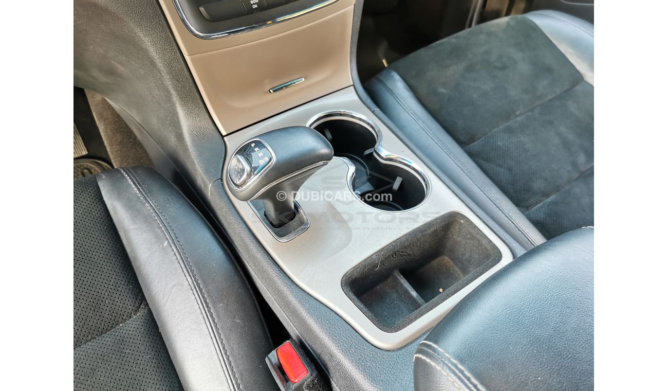 Jeep Grand Cherokee 3.6L, 20" Rims, DRL LED Headlights, Front & Rear A/C, Driver Power Seat, Leather Seats (LOT # 269)