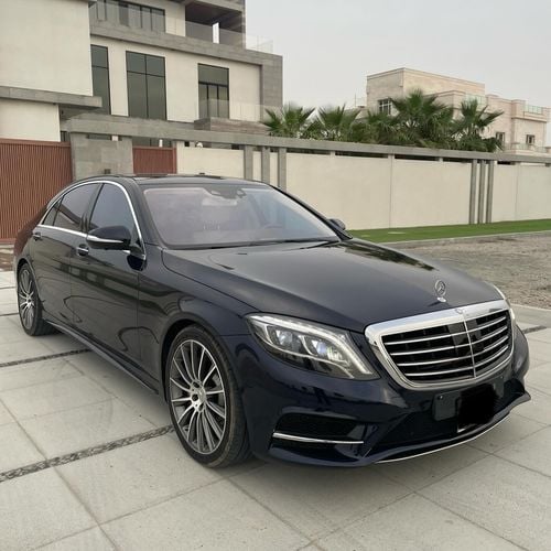 Mercedes-Benz S 500 (Not a flood damaged car)