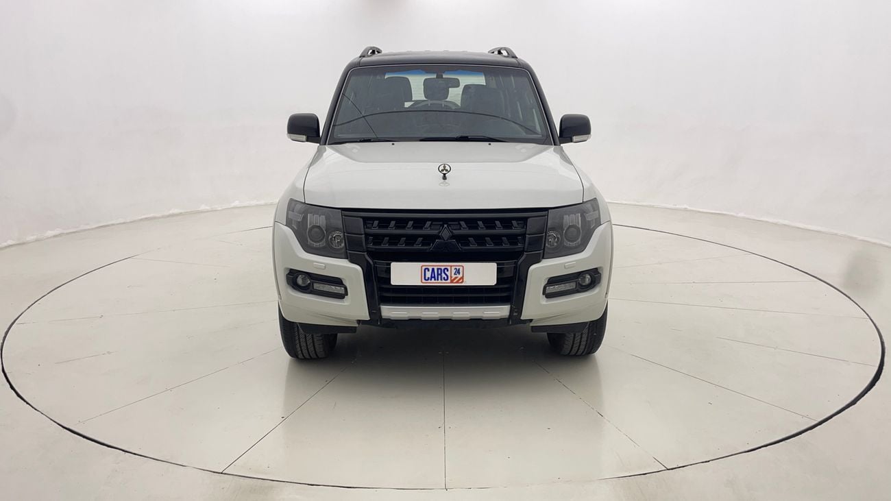 ميتسوبيشي باجيرو SIGNATURE EDITION 3.8 | بدون دفعة مقدمة | اختبار القيادة في المنزل