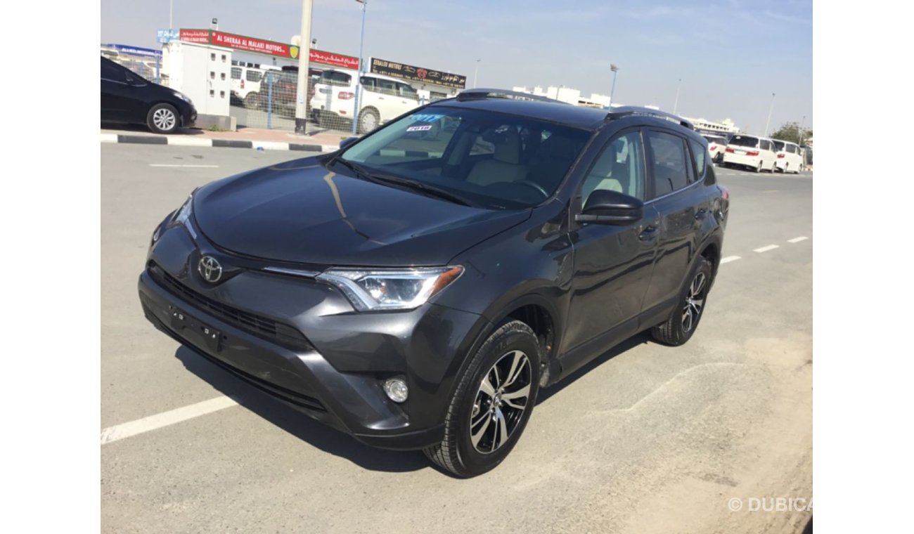 Toyota RAV4 TOYOTA RAV4 2018 GRAY LE  - FULL OPTION -LEATHER INTERIOR   - Now Available at Ghazni Motors  for mo