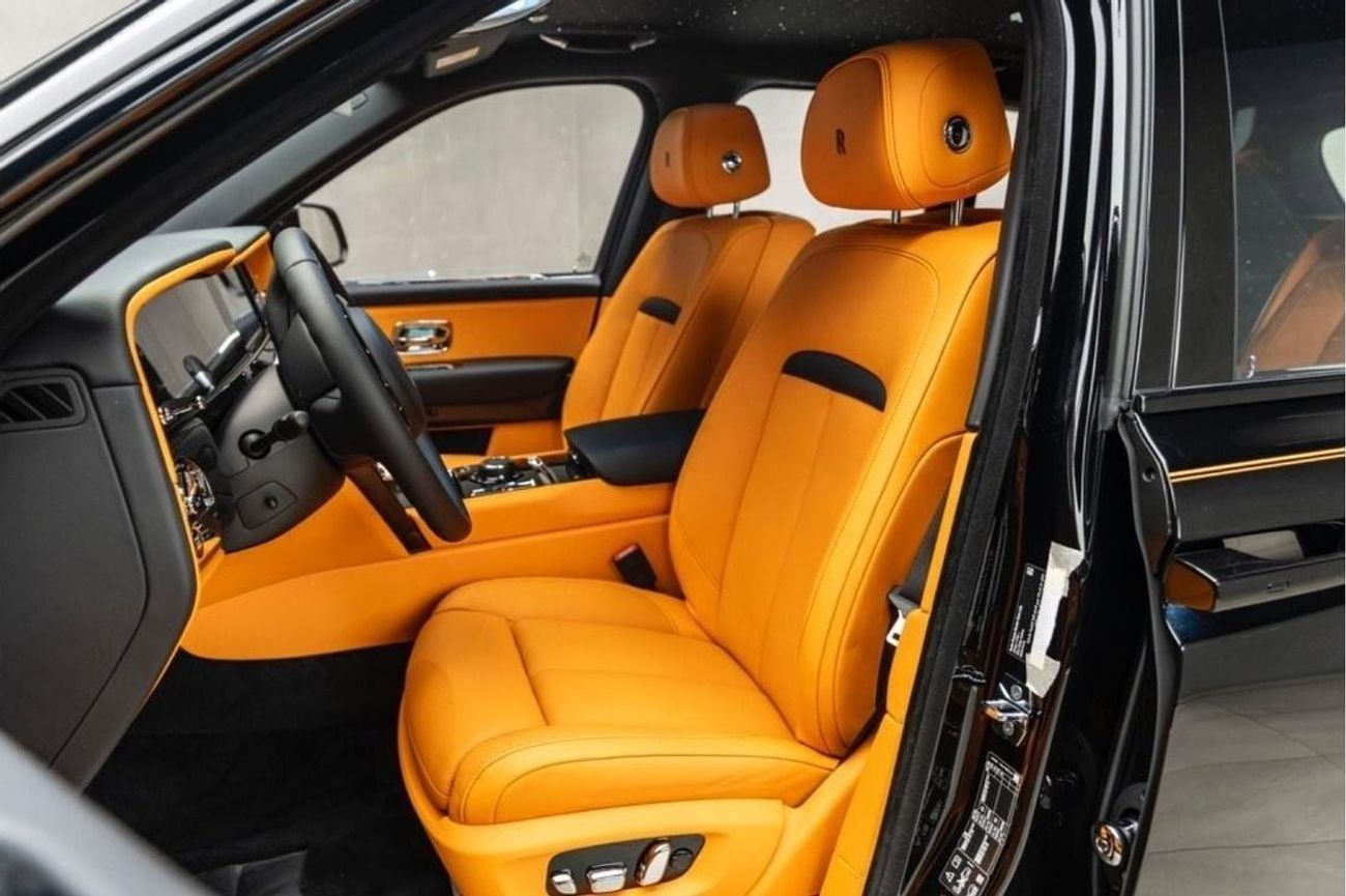 رولز رويس كولينان 2025 | Brand New | Black Badge | Full Options | GCC Specs | Agency Warranty & Service