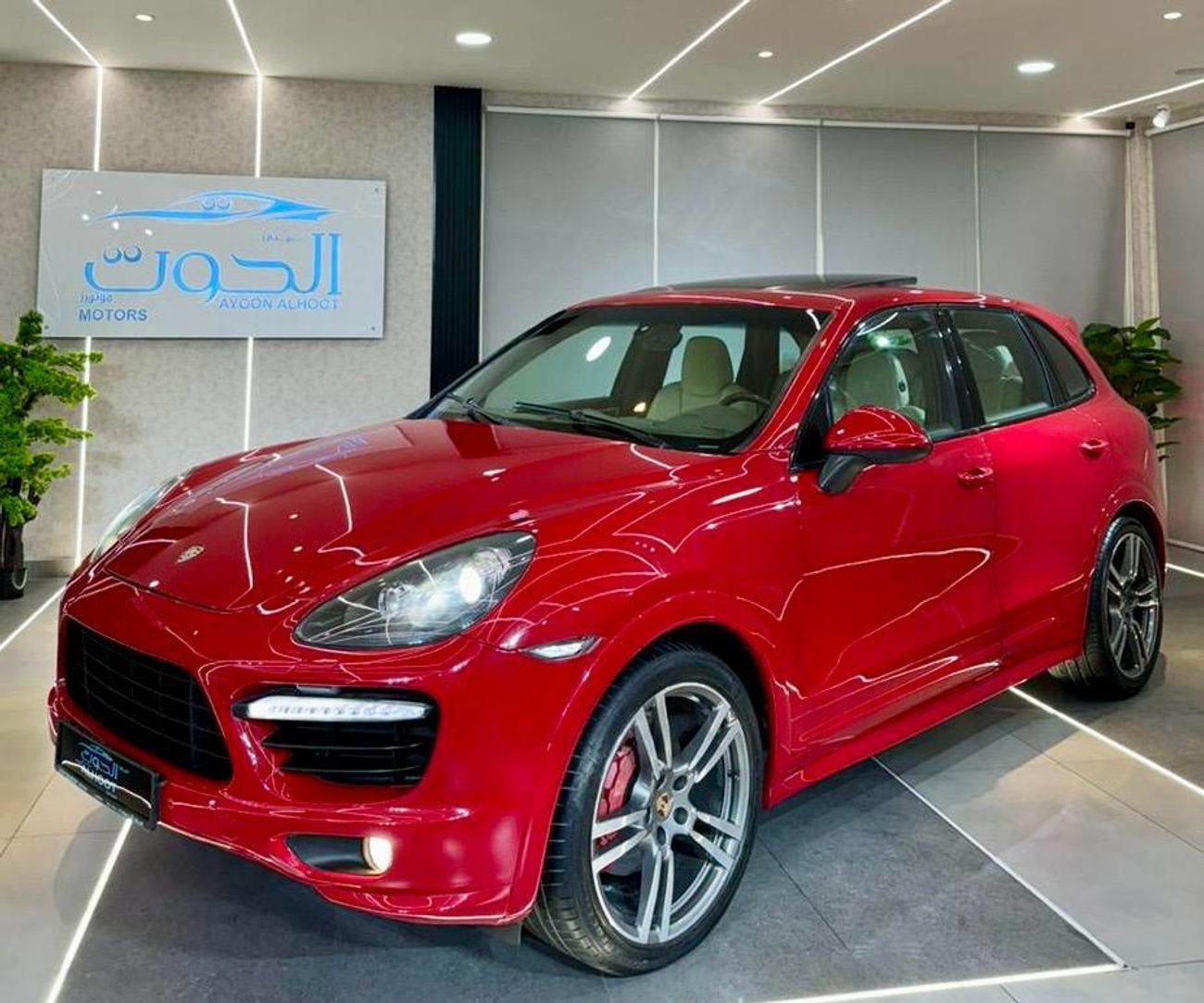 Porsche Cayenne GTS 4.8L BEST PORSCHE CAYENNE GTS I| FULL OPTIONS || GCC || FREE ACCIDENTS || WELL MAINTAINED