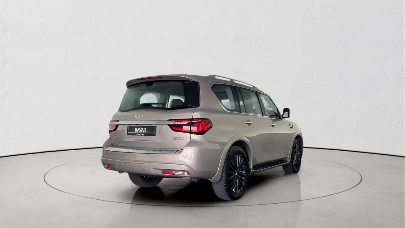 إنفينيتي QX80 5.6 SENSORY AUTO 4WD 8 SEATS | شامل الضمان | 0 ﺪﻔﻋﺓ ﺃﻮﻟﻯ