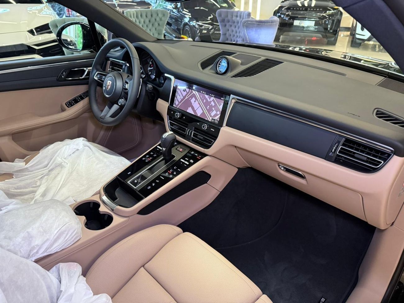 Porsche Macan 2026 Porsche Macan | GCC | Dealer Warranty | With 1 Free Service