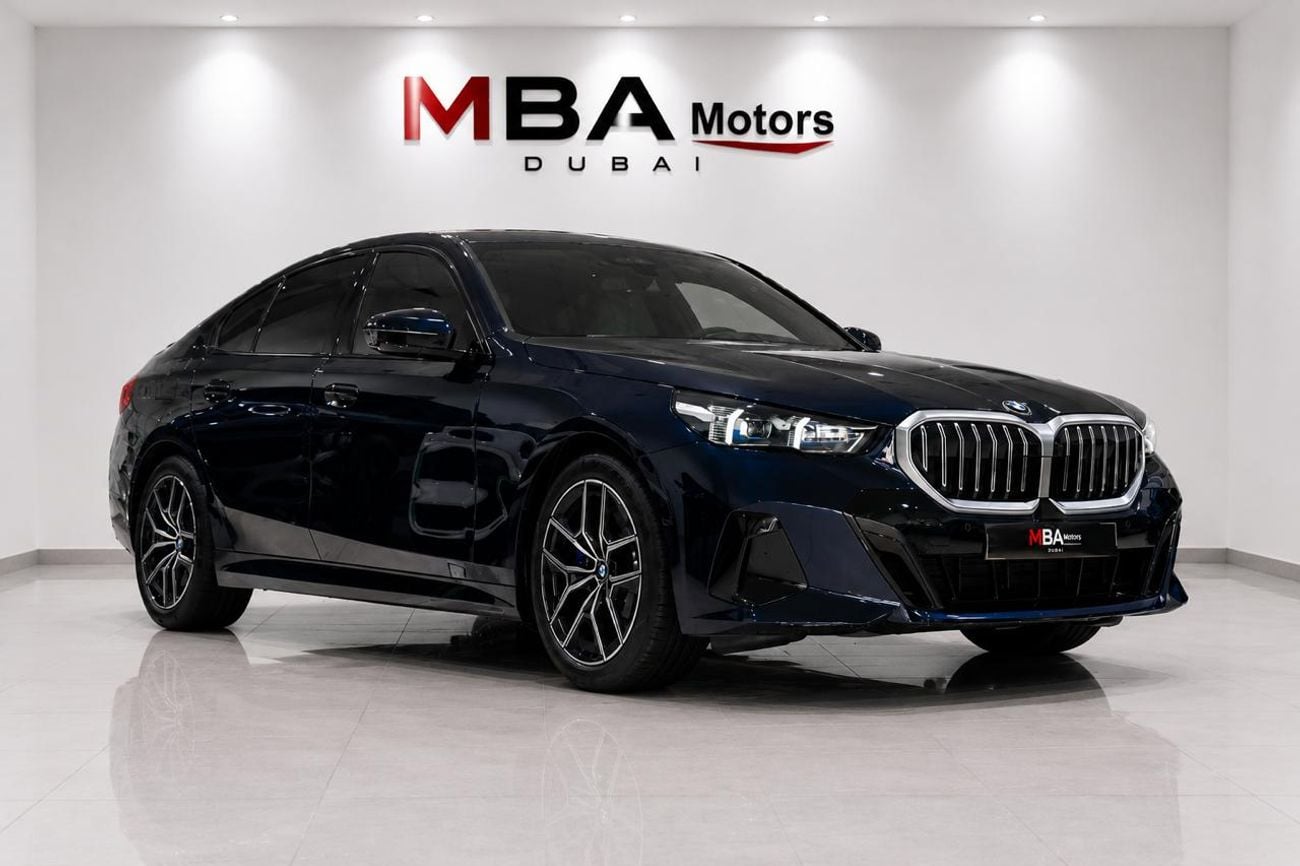 بي أم دبليو 520i 520I M SPORT TITANIUM